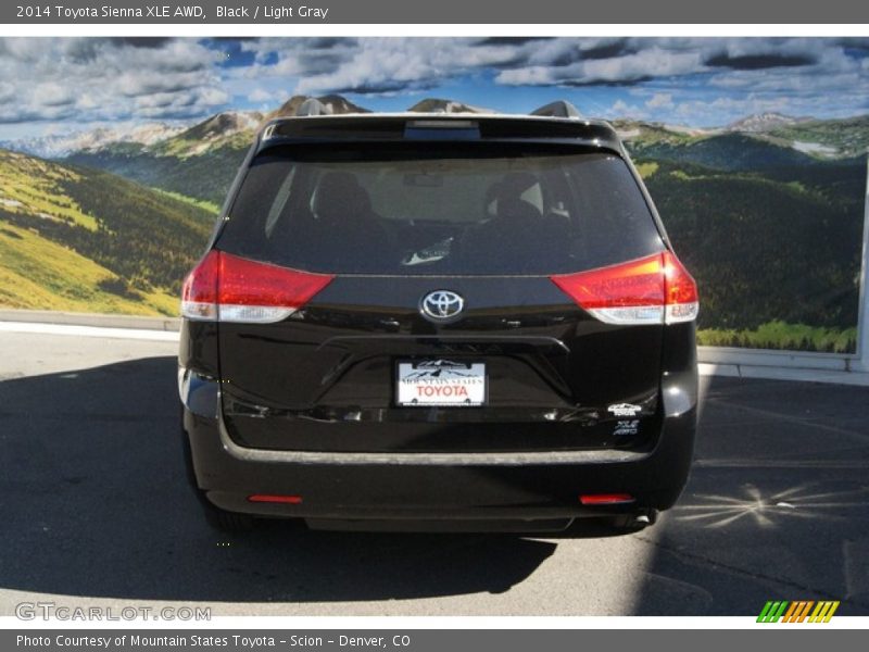 Black / Light Gray 2014 Toyota Sienna XLE AWD