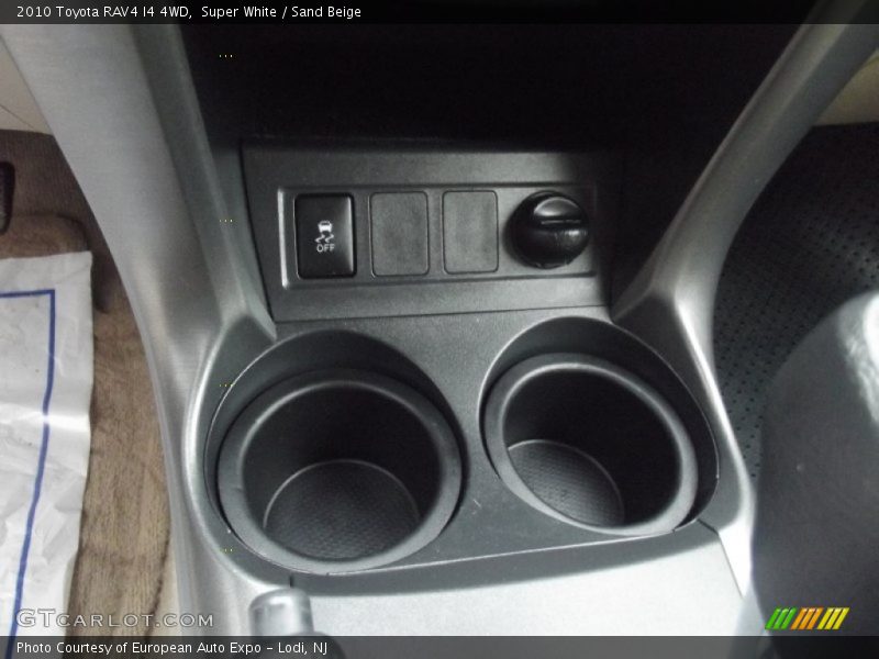Super White / Sand Beige 2010 Toyota RAV4 I4 4WD