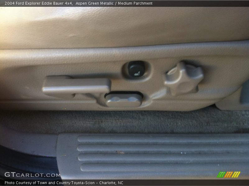 Aspen Green Metallic / Medium Parchment 2004 Ford Explorer Eddie Bauer 4x4
