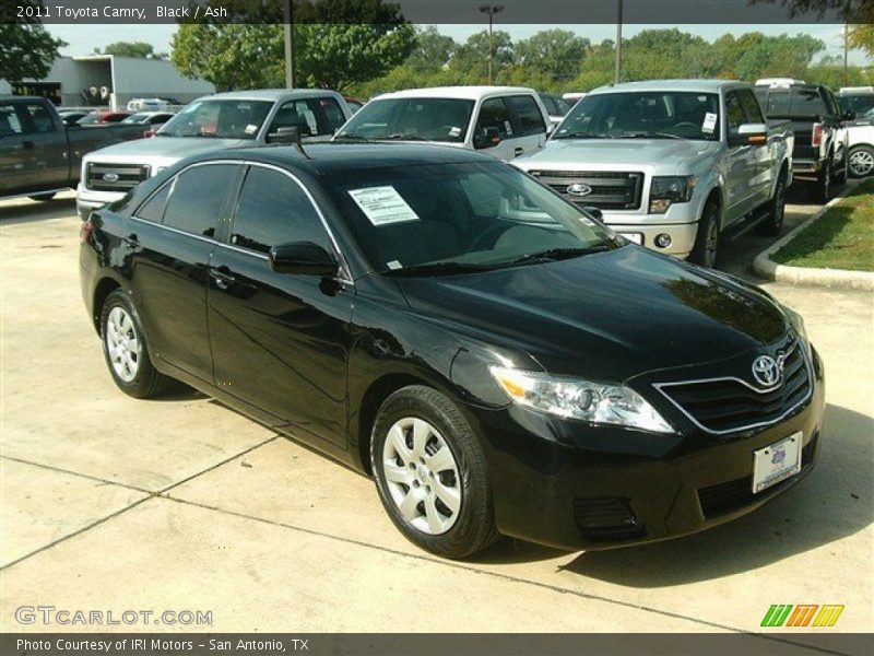 Black / Ash 2011 Toyota Camry