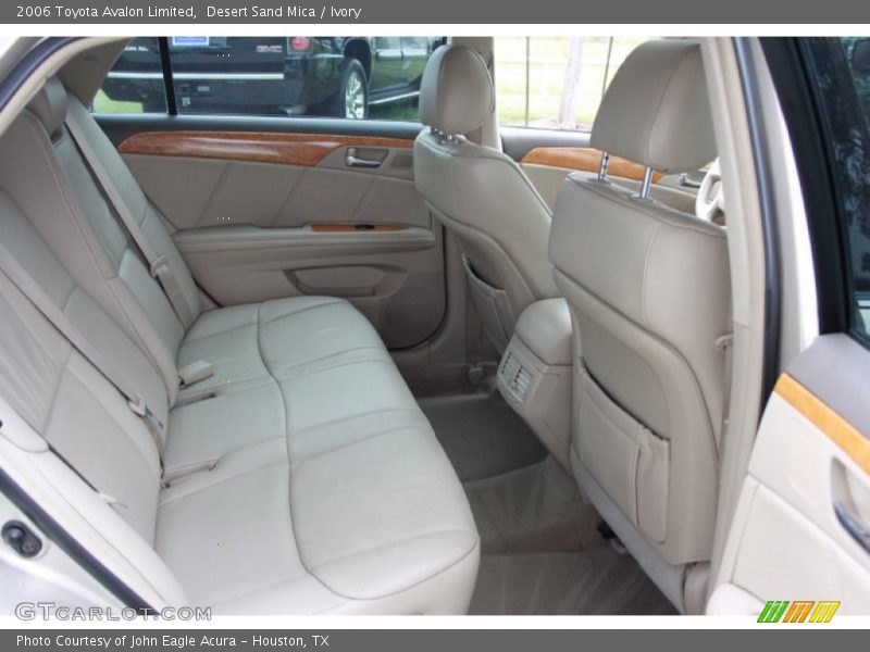 Desert Sand Mica / Ivory 2006 Toyota Avalon Limited