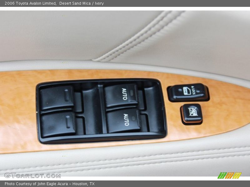 Desert Sand Mica / Ivory 2006 Toyota Avalon Limited