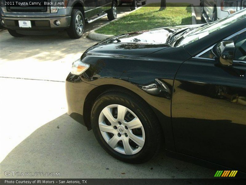 Black / Ash 2011 Toyota Camry