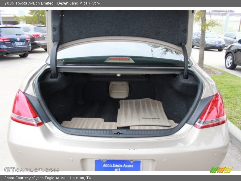 Desert Sand Mica / Ivory 2006 Toyota Avalon Limited
