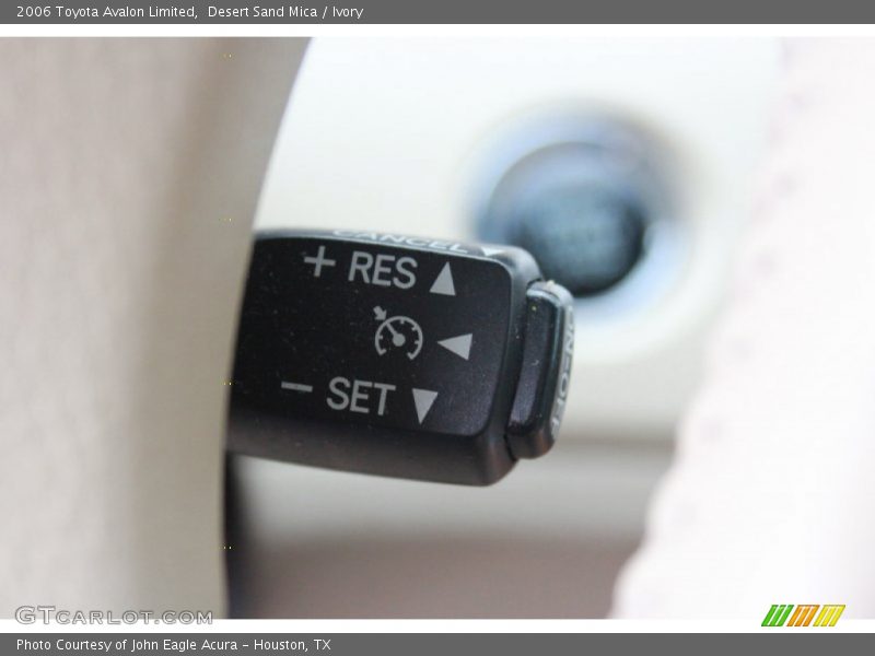 Desert Sand Mica / Ivory 2006 Toyota Avalon Limited