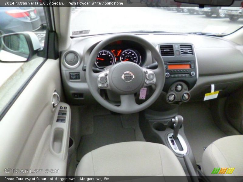 Fresh Powder White / Sandstone 2014 Nissan Versa 1.6 SV Sedan