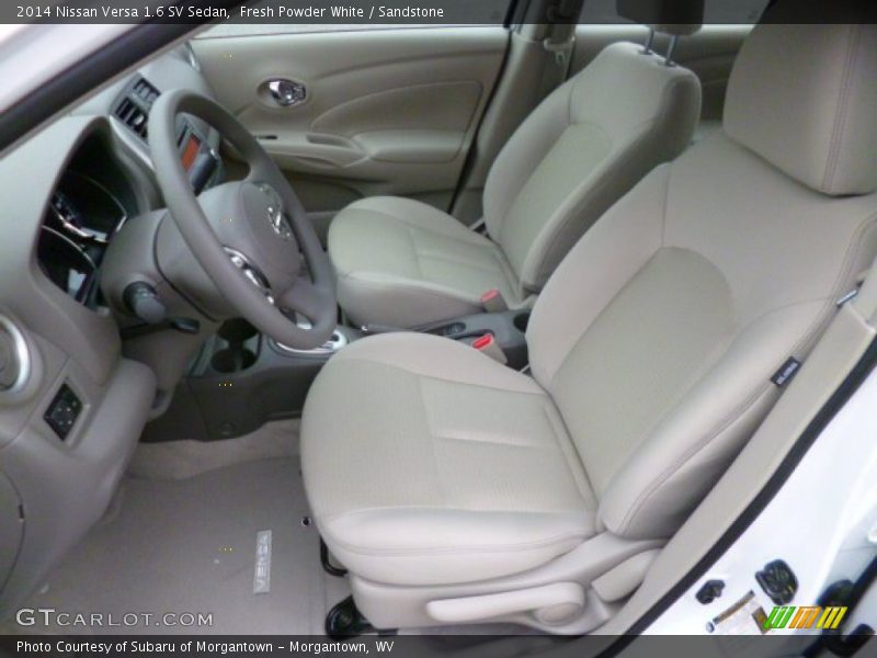 Fresh Powder White / Sandstone 2014 Nissan Versa 1.6 SV Sedan
