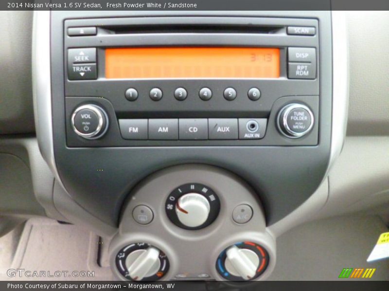 Fresh Powder White / Sandstone 2014 Nissan Versa 1.6 SV Sedan