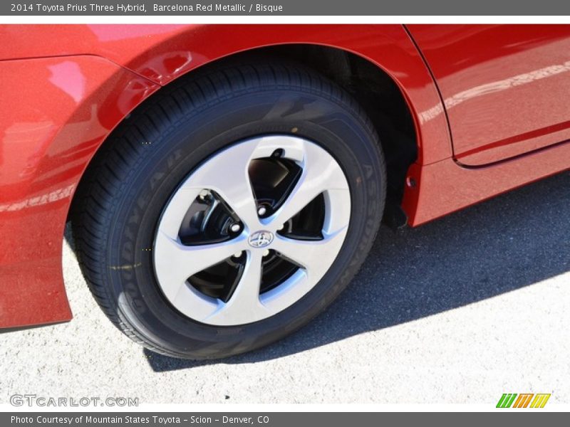 Barcelona Red Metallic / Bisque 2014 Toyota Prius Three Hybrid