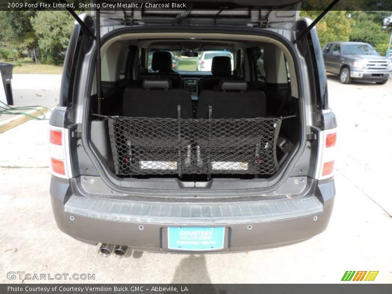 Sterling Grey Metallic / Charcoal Black 2009 Ford Flex Limited
