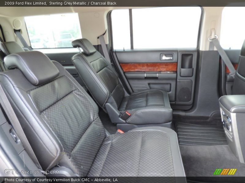 Sterling Grey Metallic / Charcoal Black 2009 Ford Flex Limited