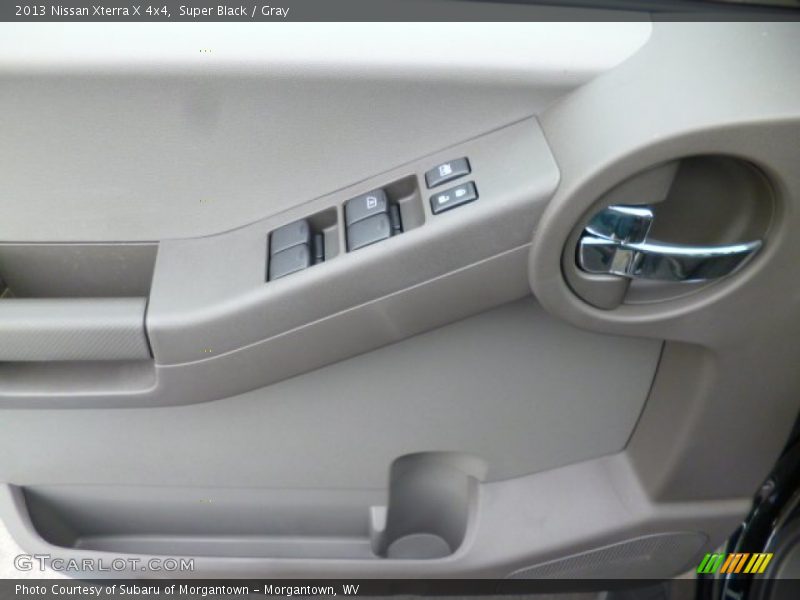 Super Black / Gray 2013 Nissan Xterra X 4x4