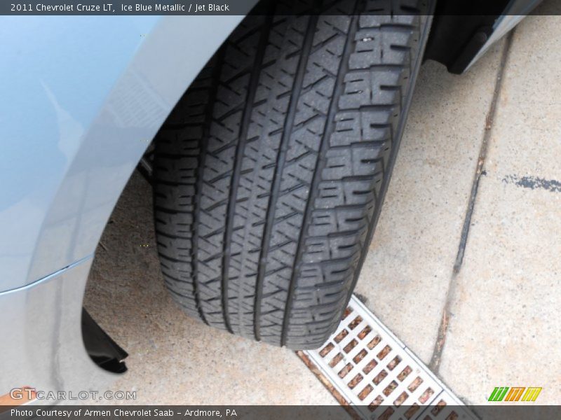 Ice Blue Metallic / Jet Black 2011 Chevrolet Cruze LT