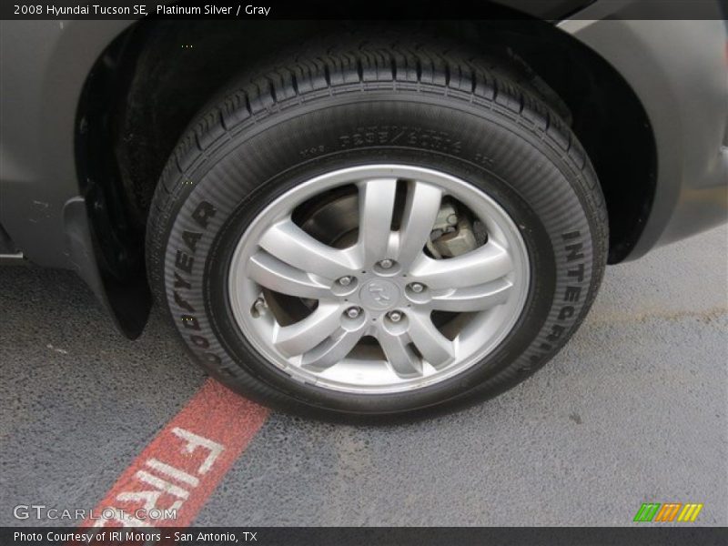 Platinum Silver / Gray 2008 Hyundai Tucson SE