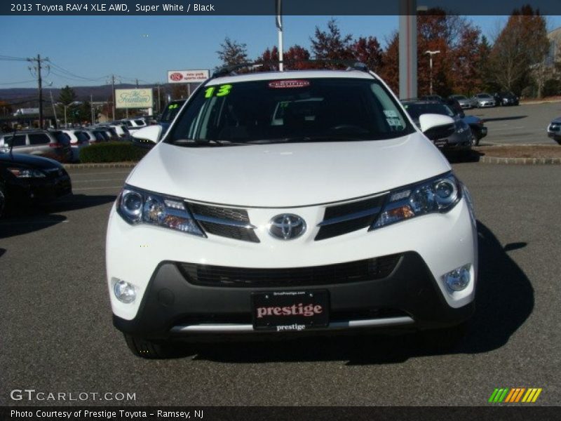 Super White / Black 2013 Toyota RAV4 XLE AWD