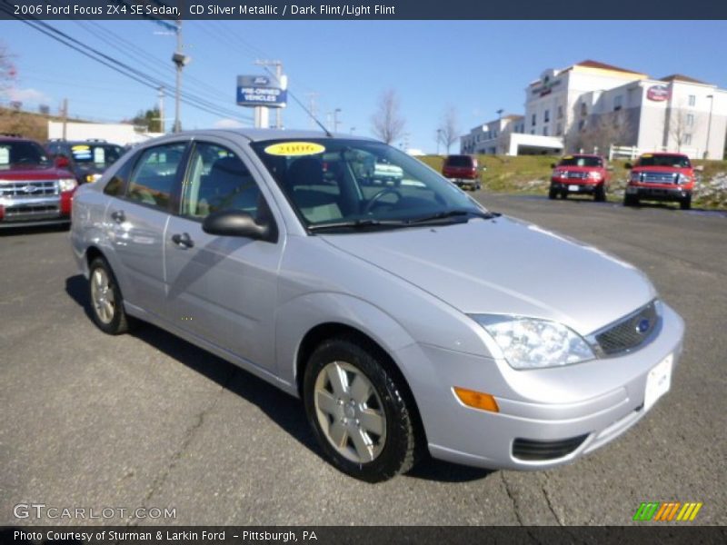CD Silver Metallic / Dark Flint/Light Flint 2006 Ford Focus ZX4 SE Sedan