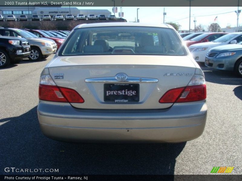 Desert Sand Mica / Ivory 2003 Toyota Avalon XLS