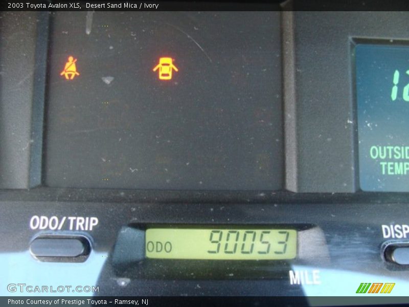 Desert Sand Mica / Ivory 2003 Toyota Avalon XLS