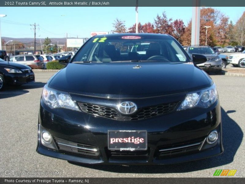 Attitude Black Metallic / Black/Ash 2012 Toyota Camry SE