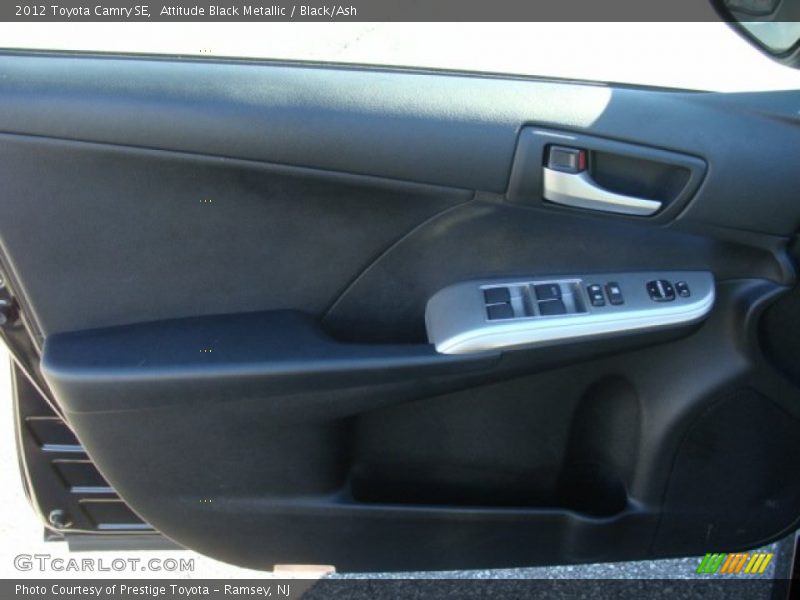 Attitude Black Metallic / Black/Ash 2012 Toyota Camry SE
