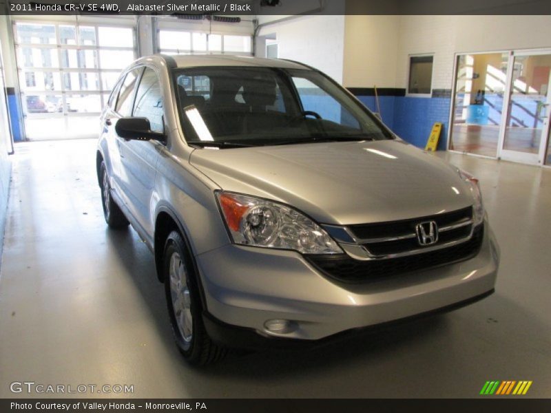 Alabaster Silver Metallic / Black 2011 Honda CR-V SE 4WD