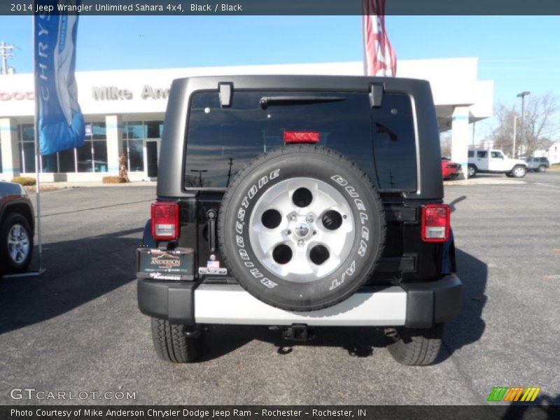 Black / Black 2014 Jeep Wrangler Unlimited Sahara 4x4