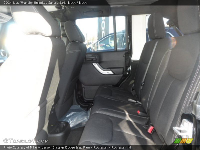 Black / Black 2014 Jeep Wrangler Unlimited Sahara 4x4