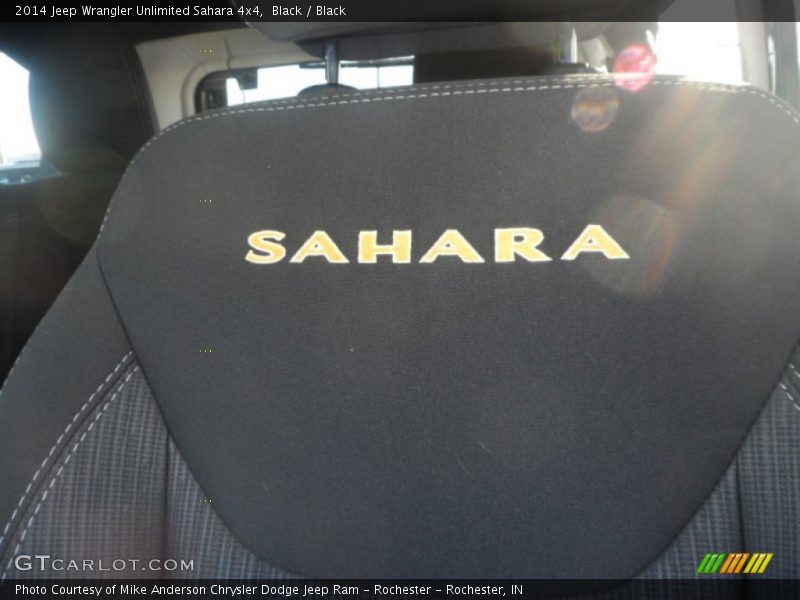 Black / Black 2014 Jeep Wrangler Unlimited Sahara 4x4