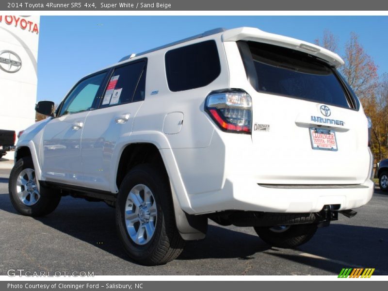 Super White / Sand Beige 2014 Toyota 4Runner SR5 4x4
