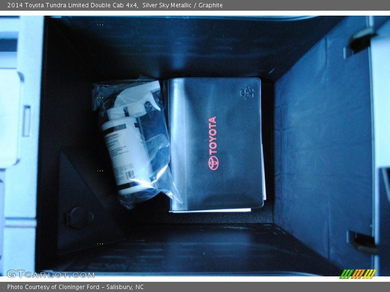 Silver Sky Metallic / Graphite 2014 Toyota Tundra Limited Double Cab 4x4