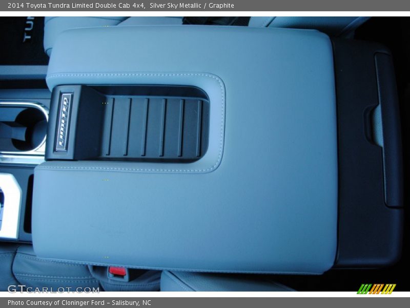 Silver Sky Metallic / Graphite 2014 Toyota Tundra Limited Double Cab 4x4