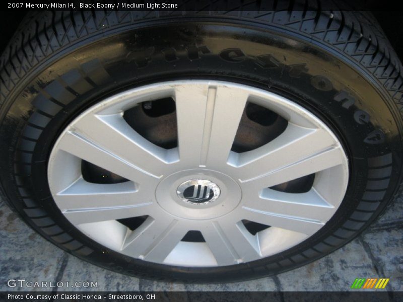 Black Ebony / Medium Light Stone 2007 Mercury Milan I4