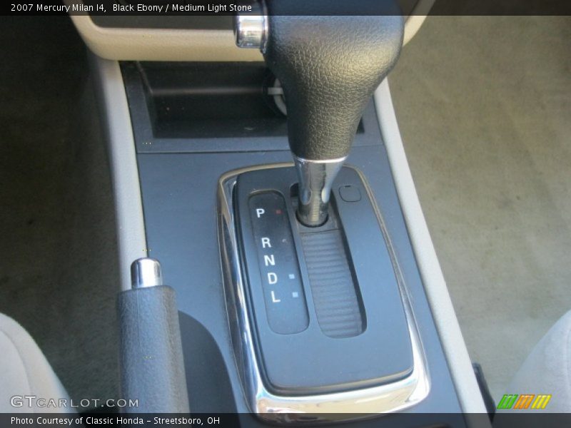 Black Ebony / Medium Light Stone 2007 Mercury Milan I4