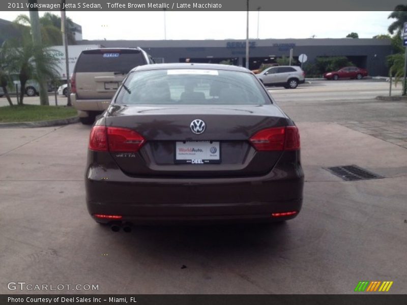 Toffee Brown Metallic / Latte Macchiato 2011 Volkswagen Jetta S Sedan