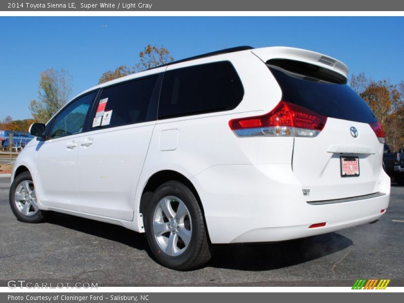 Super White / Light Gray 2014 Toyota Sienna LE