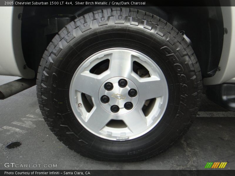 Silver Birch Metallic / Gray/Dark Charcoal 2005 Chevrolet Suburban 1500 LT 4x4