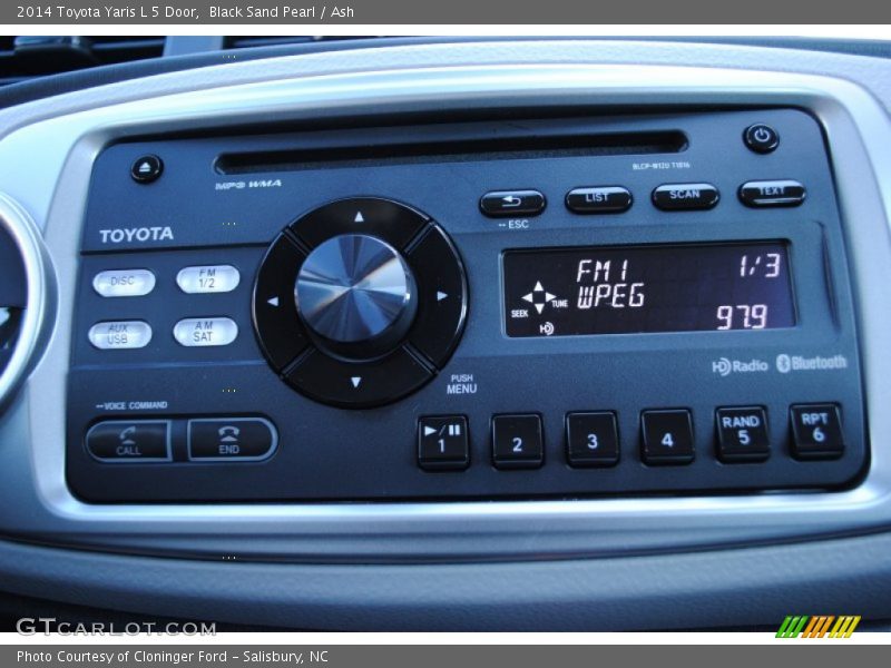 Audio System of 2014 Yaris L 5 Door