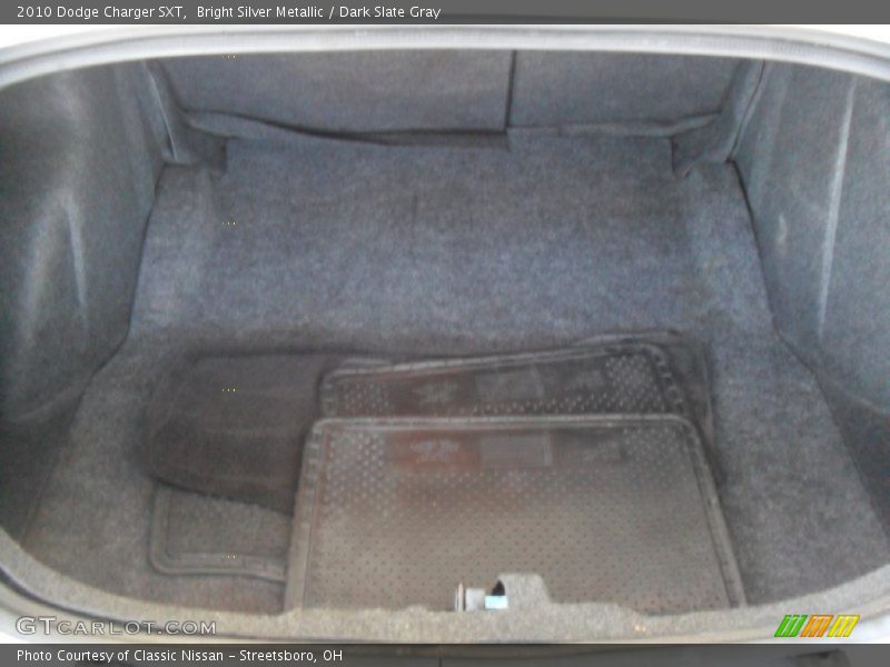 Bright Silver Metallic / Dark Slate Gray 2010 Dodge Charger SXT