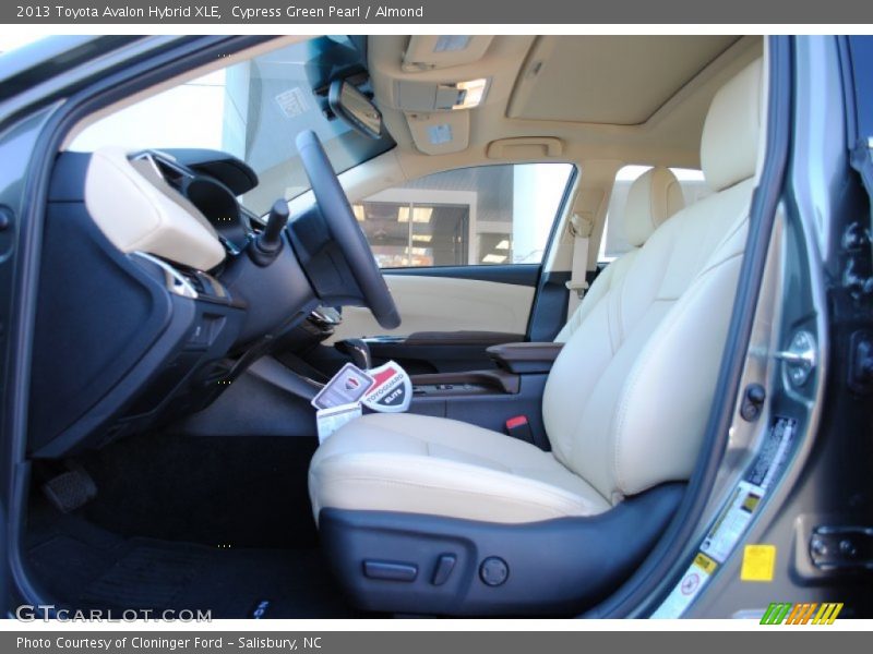 Cypress Green Pearl / Almond 2013 Toyota Avalon Hybrid XLE