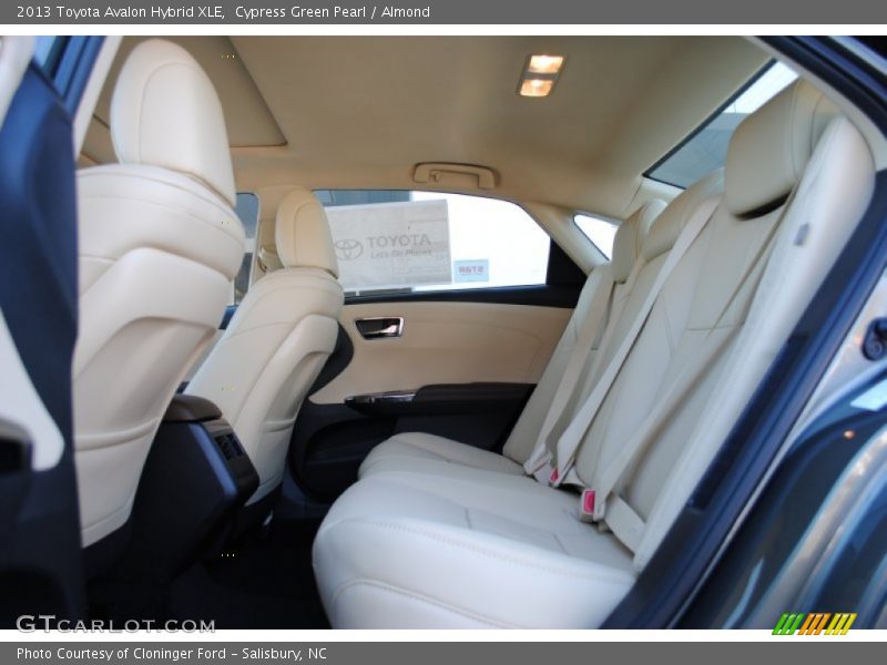 Cypress Green Pearl / Almond 2013 Toyota Avalon Hybrid XLE