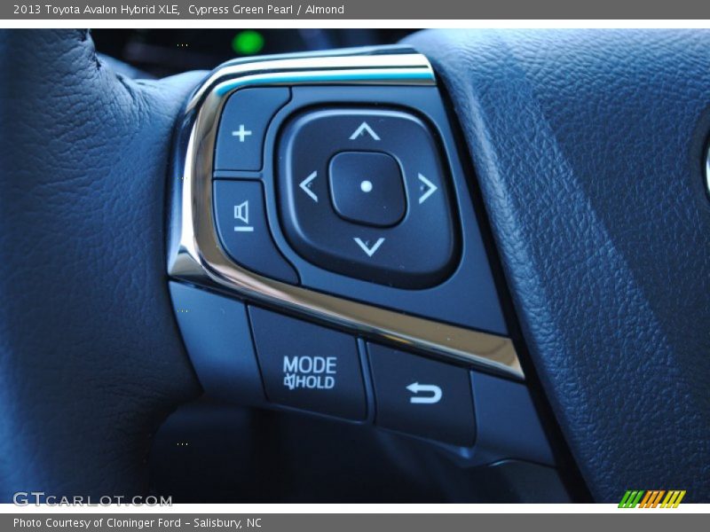 Cypress Green Pearl / Almond 2013 Toyota Avalon Hybrid XLE