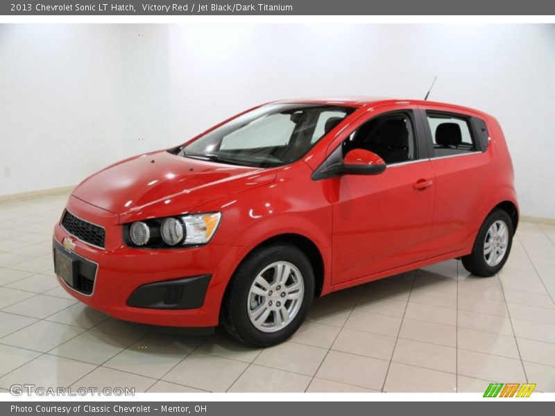 Front 3/4 View of 2013 Sonic LT Hatch