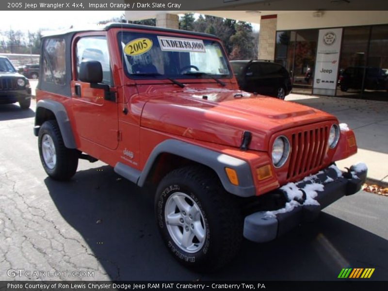 Front 3/4 View of 2005 Wrangler X 4x4