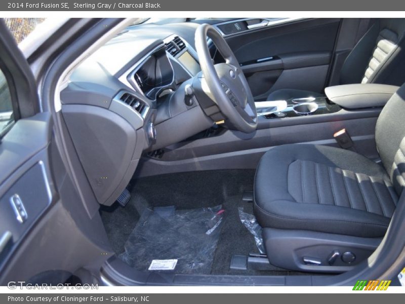 Sterling Gray / Charcoal Black 2014 Ford Fusion SE