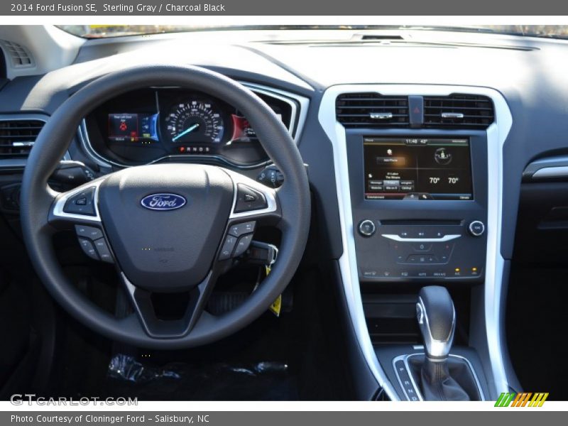 Sterling Gray / Charcoal Black 2014 Ford Fusion SE