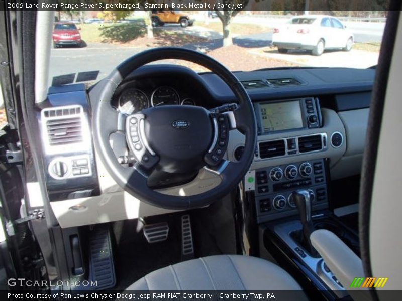 Santorini Black Metallic / Sand/Jet 2009 Land Rover Range Rover Supercharged
