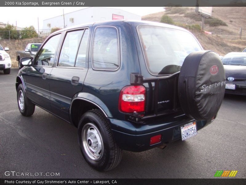 Evergreen Green / Gray 2000 Kia Sportage