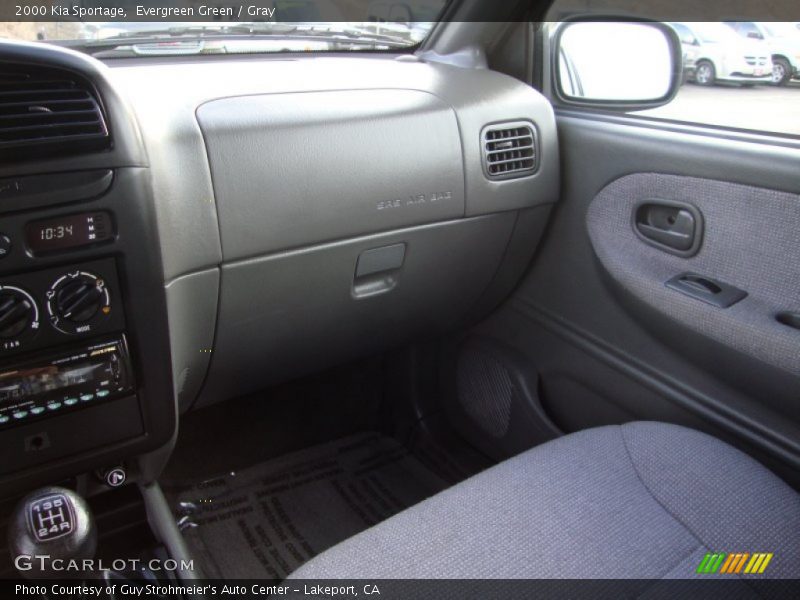 Evergreen Green / Gray 2000 Kia Sportage