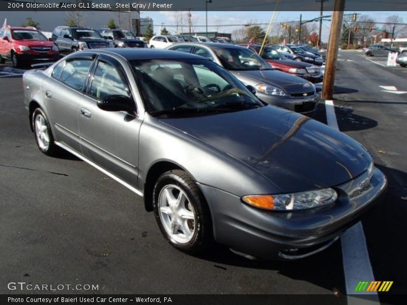 Front 3/4 View of 2004 Alero GL1 Sedan