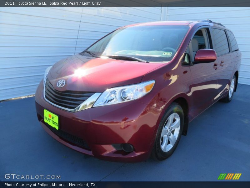 Salsa Red Pearl / Light Gray 2011 Toyota Sienna LE